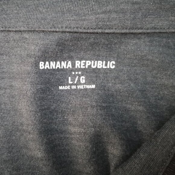 Banana Republic Men's Size Large Dark Grey Plaid Short Sleeve Polo Shirt - Picture 3 of 9